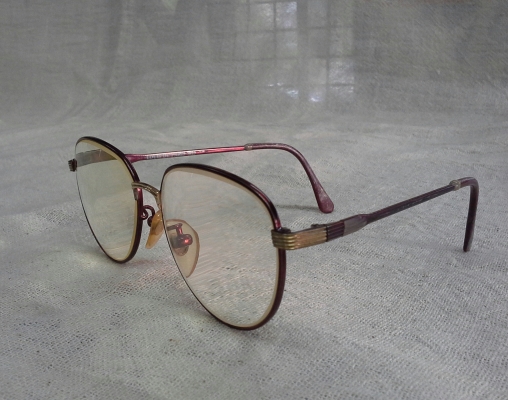 แว่นสายตายาวเลนส์กระจกสุดคลาสสิค LOUIS DE PARIS