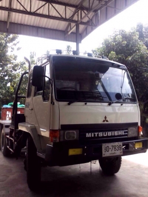 มิตชูบิชิ หัวลาก เครื่อง220แรง turbo&amp;หางพื้นเรียบ2เพา ยาว12m รถสวย สภาพพร้อมใชังาน หรือต้องการ แยกชื้อได้ครับ