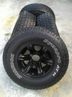 ขาย ยางA/T 265พร้อมล้อสวยๆ
