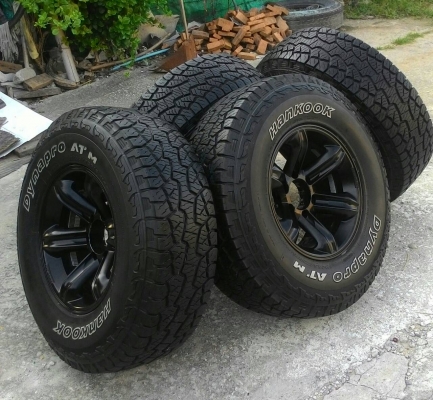 ขาย ยางA/T 265พร้อมล้อสวยๆ