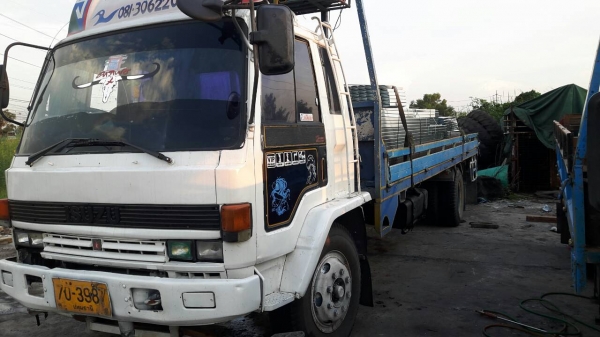 FTR11NY รถห้าง ยาว7.20 ยาง900 พร้อมใช้