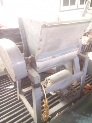 ขายเครื่องนวดเเป้ง มือสองพร้อมใช้ มอเตอร์ 1/2 HP