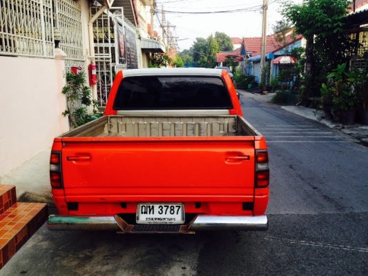 ขาย ISUZU DRAGON EYE 4 ประตู ปี 99 ราคา 128,000 บาทเครื่องเดิมๆ แรงดี 2.5 เทอร์โบ สุดประหยัด รถเดิมๆ บางๆ  พวงมาลัยเพาเวอร์ กระจกไฟฟ้า เซ็นทรัลล็อค ติดต่อคุณเอ๋ 092-6356419