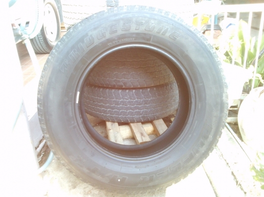 ยาง BRIDGESTONE 255 65 R17 ปี 12