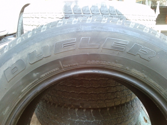 ยาง BRIDGESTONE 255 65 R17 ปี 12 ยาง BRIDGESTONE 255 65 R17 ปี 12