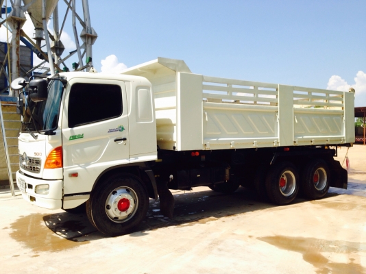 ขาย. Hino.  MEGA. 251.  รถสวยพร้อมใช้งาน.สนใจเมกก้ารุ่นอื่น ดูได้ที่ประกาศทั้งหมดของผม(มีรถฝากขาย) 089-7088772(คันนี้เจ้าของขายเอง)