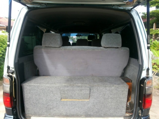 จัดมาอย่างสวยครับtoyota 2400ccเบนซินโรงงานตัวนอกแก๊สเรียบร้อย