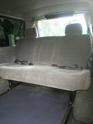 จัดมาอย่างสวยครับtoyota 2400ccเบนซินโรงงานตัวนอกแก๊สเรียบร้อย