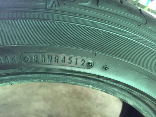 ขายยาง DUNLOP LM 703 205/55/16 ปี 12