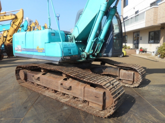 Kobelco SK200-6ES YN10-408XX เก่าญี่ปุ่น ราคาไม่แพง