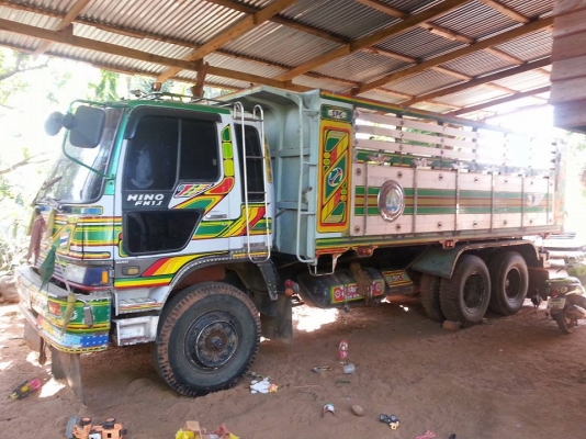 ขายดั้ม2เพลา FM3M เครื่อง240แรง สโลเกียร์กลาง สภาพพร้อมใช้งาน เอกสารพร้อมโอน สนใจโทร 090-8588220คุณนะ 093-3258446คุณบิว หรือเข้าดูสินค้าอื่นๆได้ที่ www.truck.in.th/498 หรือเพจFacebook ณรงค์ ซื้อขายรถมือสอง (เว็บไซต์ส่วนตัว) หรือFacebook ตลาดรถมือสอง คุณนะ