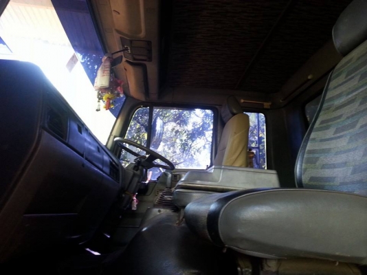 ขายดั้ม2เพลา FM3M เครื่อง240แรง สโลเกียร์กลาง สภาพพร้อมใช้งาน เอกสารพร้อมโอน สนใจโทร 090-8588220คุณนะ 093-3258446คุณบิว หรือเข้าดูสินค้าอื่นๆได้ที่ www.truck.in.th/498 หรือเพจFacebook ณรงค์ ซื้อขายรถมือสอง (เว็บไซต์ส่วนตัว) หรือFacebook ตลาดรถมือสอง คุณนะ