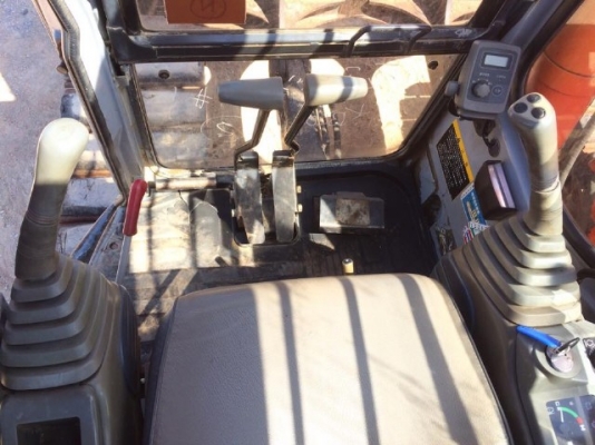 ขายรถแบคโฮ HITACHI EX135UR-5 สภาพสวยพร้อมใช้งาน รถนอกนำเข้าเองจากญี่ปุ่น มีVDOการทำงานครับ