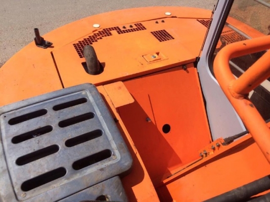 ขายรถแบคโฮ HITACHI EX135UR-5 สภาพสวยพร้อมใช้งาน รถนอกนำเข้าเองจากญี่ปุ่น มีVDOการทำงานครับ