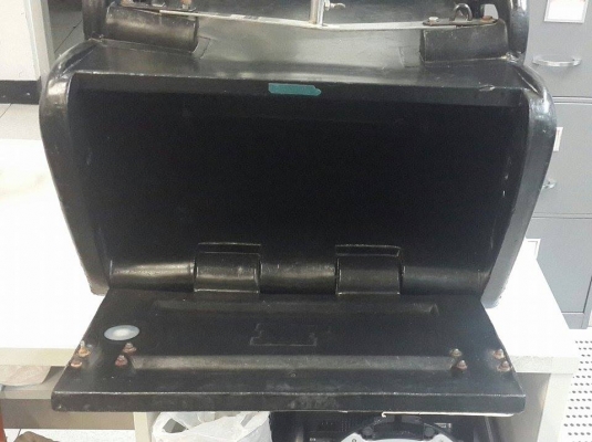 กล่องใส่ PIZZA ติดท้ายรถ กล่องใส่ PIZZA ติดท้ายรถ