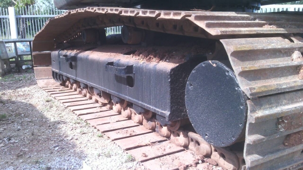 ขายด่วนรถแบคโฮ YN10ชุปเปอรมีเลมทะเบืยนจอหายไฟฟ้าครบ