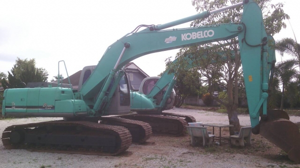 ขายด่วนรถแบคโฮ YN10ชุปเปอรมีเลมทะเบืยนจอหายไฟฟ้าครบ