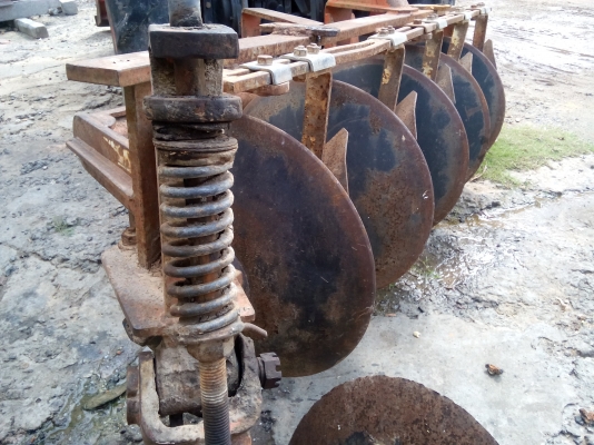 หลุดจองครับ ขาย 255000 บาท พร้อมอุปกรณ์ 3 อย่าง หันหน้า ผาน 5 โรตารี่