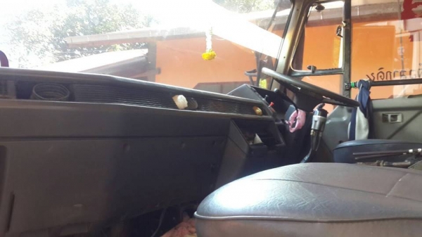 ขายดั้ม2เพลา FN527M-TD เครื่อง195แรง พ.เพาเวอร์ เบรกทิฟฟี่ ภายในสวย แอร์เย็น สภาพพร้อมใช้งาน เอกสารพร้อมโอน สนใจโทร 090-8588220คุณนะ 093-3258446คุณบิว หรือเข้าดูสินค้าอื่นๆได้ที่ www.truck.in.th/498 หรือเพจFacebook ณรงค์ ซื้อขายรถมือสอง (เว็บไซต์ส่วนตัว) ขายดั้ม2เพลา FN527M-TD เครื่อง195แรง พ.เพาเวอร์ เบรกทิฟฟี่ ภายในสวย แอร์เย็น สภาพพร้อมใช้งาน เอกสารพร้อมโอน สนใจโทร 090-8588220คุณนะ 093-3258446คุณบิว หรือเข้าดูสินค้าอื่นๆได้ที่ www.truck.in.th/498 หรือเพจFacebook ณรงค์ ซื้อขายรถมือสอง (เว็บไซต์ส่วนตัว)