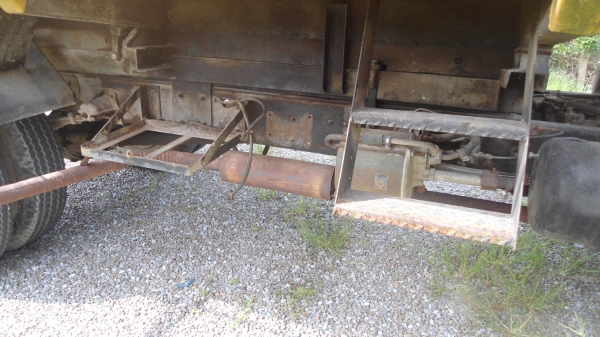 ขายครับฮีโน่  KL ยาง900  เครื่อง EC100  เอกสารทะบียนเต็ม หัวผุครับ  คัชซีสวยๆครับตามสภาพครับว่ากันไปดั้มดี  พื้นเป็นเลสสวยมากครับ