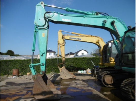 รถขุดเก่าญี่ปุ่น Kobelco SK135SR-1ES YY04 พร้อมไลน์หัวกระแทก