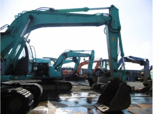 รถขุดเก่าญี่ปุ่น Kobelco SK135SR-1ES YY04 พร้อมไลน์หัวกระแทก