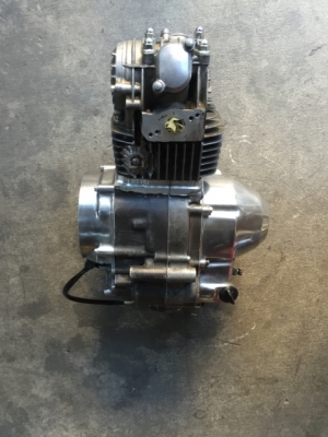 เครื่อง MD90 เสื้อฝา 125i ลูกเดิม เครื่อง MD90 เสื้อฝา 125i ลูกเดิม