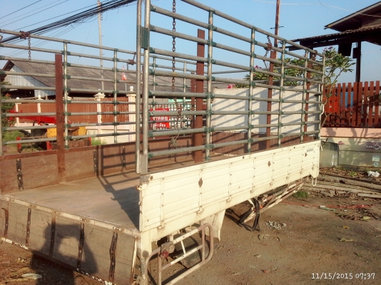 ขายกระบะ6ล้อISUZU ยาว4.45ม.พร้อมผ้าใบ