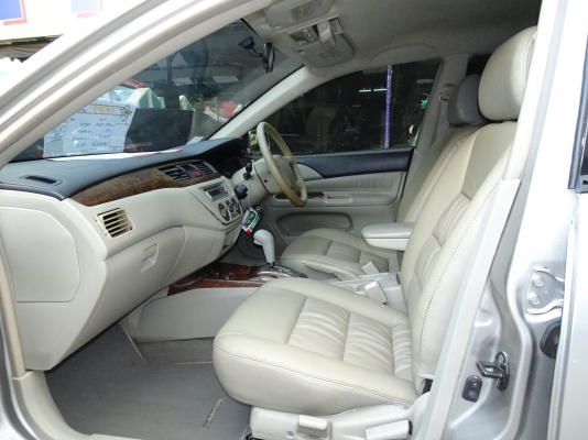 LANCER 2.0 SEI AT ปี2005 -รุ่นท้อปสุด เครื่อง2000 LANCER 2.0 SEI AT ปี2005 -รุ่นท้อปสุด เครื่อง2000