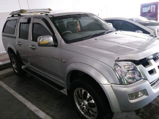 ขายรถ isuzu dmax 4ประตู สภาพสวย ปี48 ขายรถ isuzu dmax 4ประตู สภาพสวย ปี48