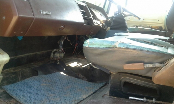 ปรับราคาใหม่ 480,000บ ครับ หกล้อ ฮีโน่ KL300-EH100 เครน 3ตัน สภาพพร้อมใช้ ทะเบียนพร้อมโอน ปรับราคาใหม่ 480,000บ ครับ หกล้อ ฮีโน่ KL300-EH100 เครน 3ตัน สภาพพร้อมใช้ ทะเบียนพร้อมโอน