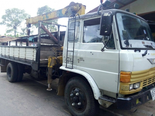 ปรับราคาใหม่ 480,000บ ครับ หกล้อ ฮีโน่ KL300-EH100 เครน 3ตัน สภาพพร้อมใช้ ทะเบียนพร้อมโอน