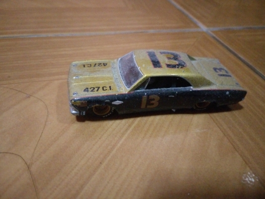 โมเดลรถเหล็กยกชุดรถแนวมะกัน