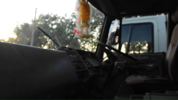 สิบล้อ ฮีโน่ KT920 EH100 เพาเดียว เทนเลอร์ บรรทุก รถเกียวและแม็คโค PC120 สภาพดีพร้อมใช้ เอกสารทะเบียนพร้อมโอน สิบล้อ ฮีโน่ KT920 EH100 เพาเดียว เทนเลอร์ บรรทุก รถเกียวและแม็คโค PC120 สภาพดีพร้อมใช้ เอกสารทะเบียนพร้อมโอน