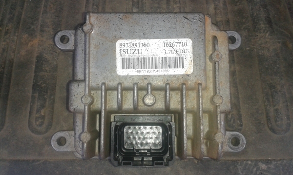 ecm  ecu ISUZU  ดาก้อน  D-MAX กล่องเครื่อง TURBO 3000