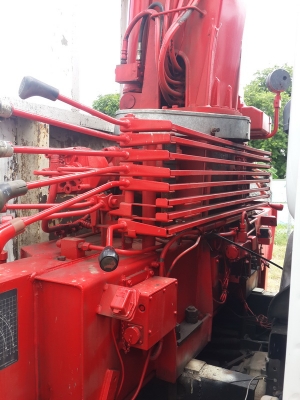 ขายเครน 3.7 ตัน 4 ปลอก รุ่นใหม่ หกเหลี่ยม ตะขอหุบ โทร 088-4501277