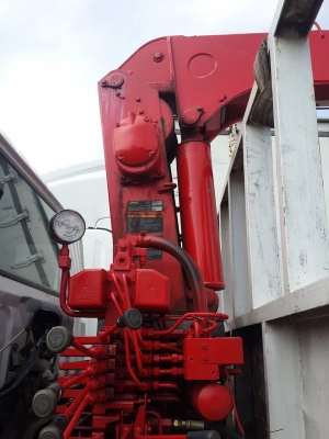 ขายเครน 3.7 ตัน 4 ปลอก รุ่นใหม่ หกเหลี่ยม ตะขอหุบ โทร 088-4501277