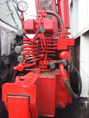 ขายเครน 3.7 ตัน 4 ปลอก รุ่นใหม่ หกเหลี่ยม ตะขอหุบ โทร 088-4501277