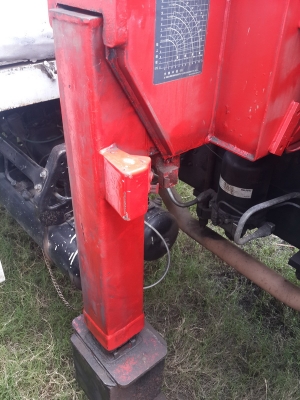 ขายเครน 3.7 ตัน 4 ปลอก รุ่นใหม่ หกเหลี่ยม ตะขอหุบ โทร 088-4501277