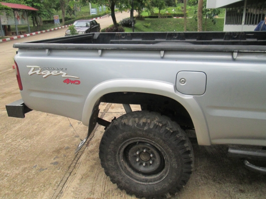 ขาย 4x4 หัวเดียวคานแข็ง สภาพนางฟ้า 365,000 ขาย 4x4 หัวเดียวคานแข็ง สภาพนางฟ้า 365,000