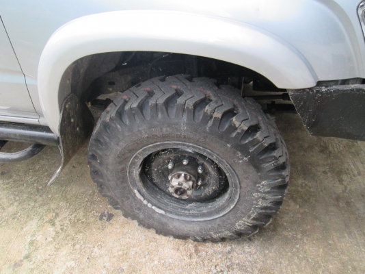 ขาย 4x4 หัวเดียวคานแข็ง สภาพนางฟ้า 365,000 ขาย 4x4 หัวเดียวคานแข็ง สภาพนางฟ้า 365,000