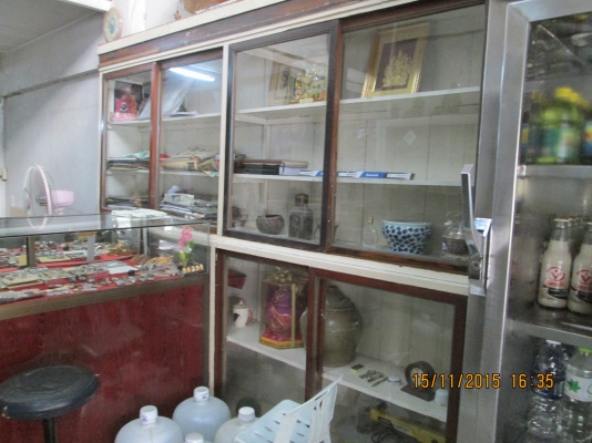 ตู้โชว์ห่วย สภาพดี ไม้เต็ม ร้านค้าเลิกกิจการ พร้อมจบครับ ตู้โชว์ห่วย สภาพดี ไม้เต็ม ร้านค้าเลิกกิจการ พร้อมจบครับ