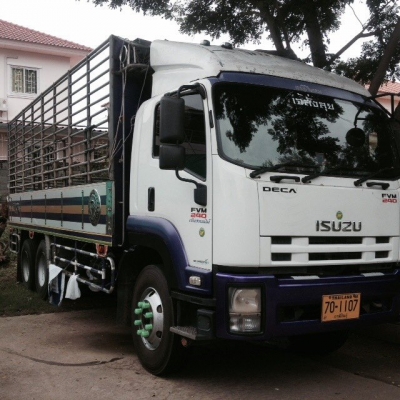 ขายรถ10 เพลาเดียว อีซูซุ FVM 240 ยูโร3 กระบะพร้อมคอก สนใจติดต่อ089-8914921คุณตุ๊กตา