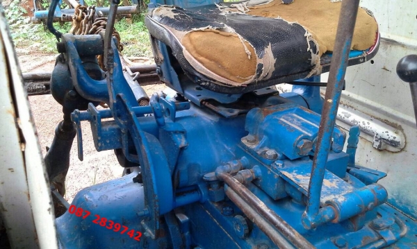 ขายรถไถนา FORD 6610 เก่านอก