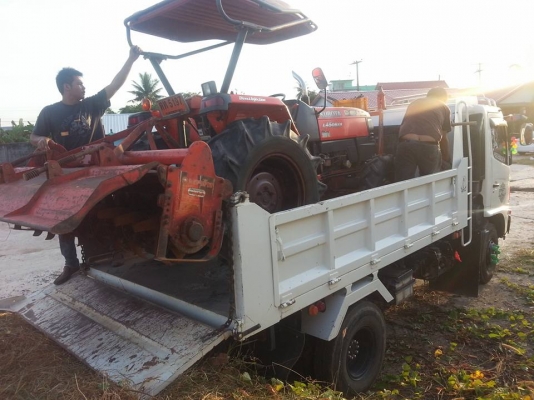 คูโบต้า L4508 ดีไอ 2 เพลาพร้อมใบมีดดันหน้าตราช้าง เล่มทะเบียนพร้อม