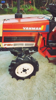 ขายด่วนรถไถยันมาร์เก่านอกสภาพเดิมๆ