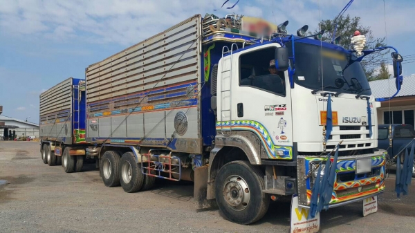 ขายรถพ่วง 22 ล้อ แม่.ลูก กระบะเนียมคอกเกษตรดั้ม อู่.พงษ์ไพบูรณ์ ISUZU 360 ปี.ธ.ค.55 รถสวย วิ้งน้อย ราคา.2950000 ต่อรอง มี.2 พ่วง สนใจรีบจองด่วน