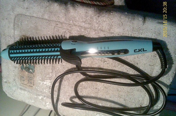 หวีแกนร้อน 3in1 CKL-V10 290บาท