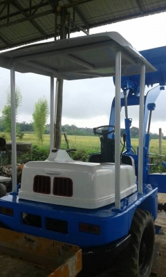 FROM JAPAN รถตักล้อยาง MITSUBISHI WS210 (รุ่นใหม่) ขับเคลื่อน 2 เพลา/เลี้ยวเอว/เกียร์ทอร์ค/คอนโทรลเดี่ยว ราคาเพียง 360,000 บาท สนใจรีบติดต่อ 0819337688