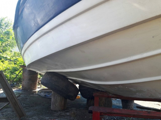 ขายเรือ สปีทโบ๊ท   23 ฟุต เครื่อง 150 หัวฉีด V6